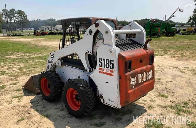 Image of Bobcat S185 equipment image 2
