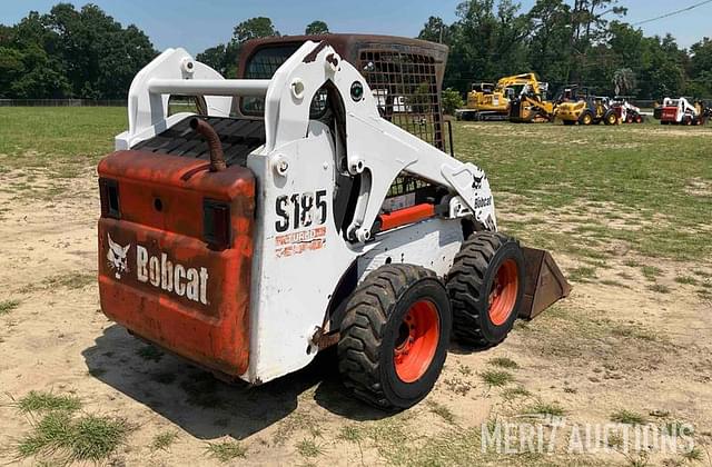 Image of Bobcat S185 equipment image 4