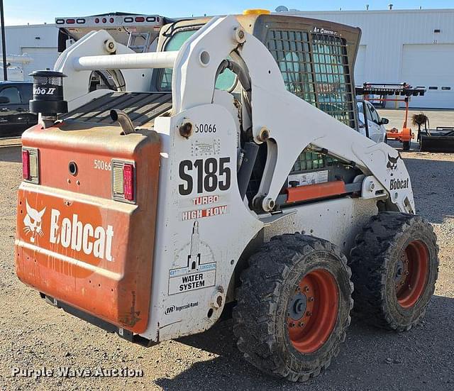 Image of Bobcat S185 equipment image 4