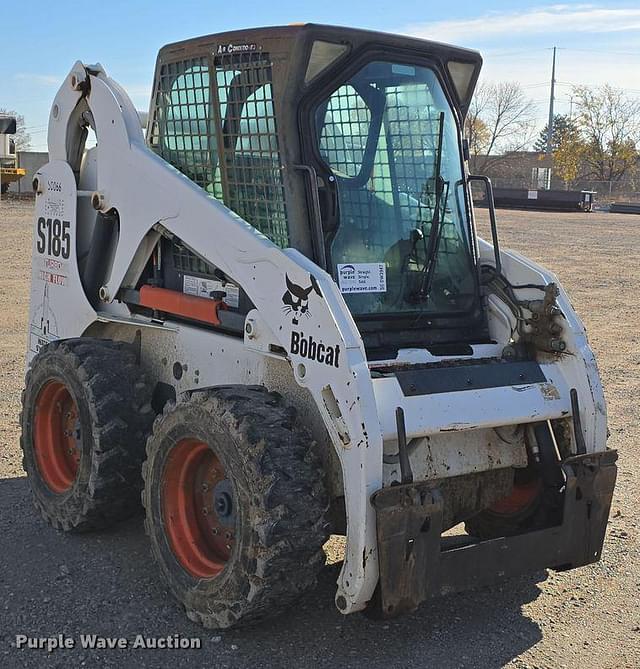 Image of Bobcat S185 equipment image 2