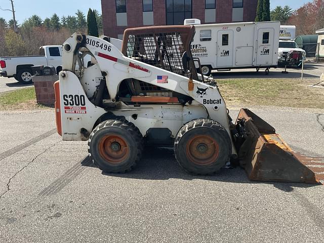 Image of Bobcat S300 equipment image 3