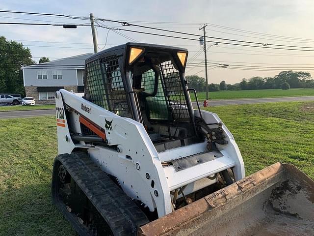 Image of Bobcat T180 equipment image 1