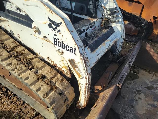 Image of Bobcat T190 equipment image 3