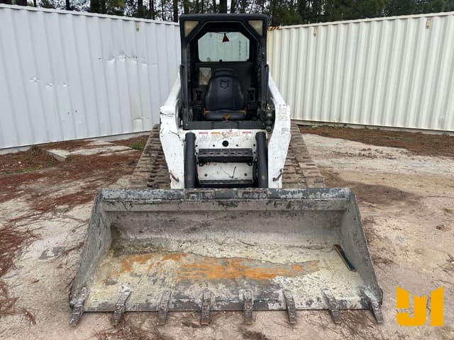 Image of Bobcat T250 equipment image 1