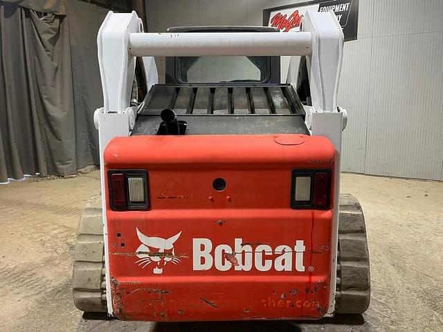 Image of Bobcat T300 equipment image 3