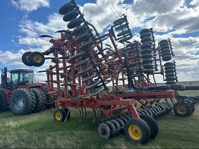 Image of Bourgault 5710 equipment image 2