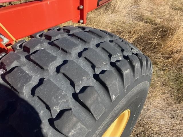 Image of Bourgault 7200 equipment image 4