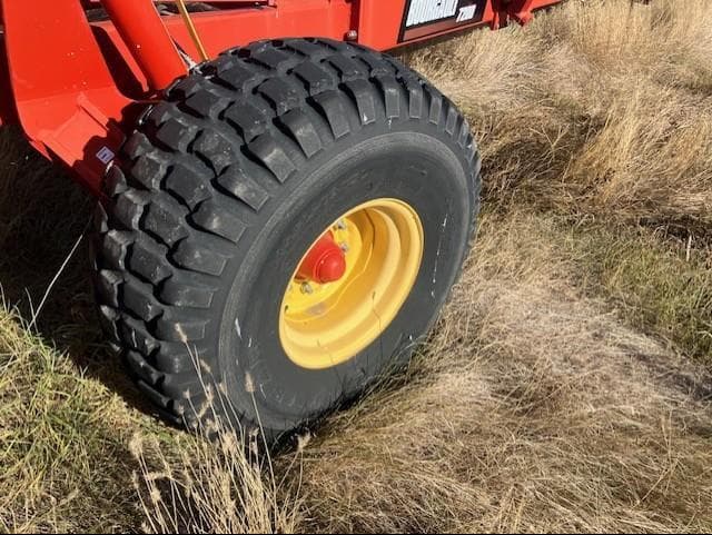 Image of Bourgault 7200 equipment image 3