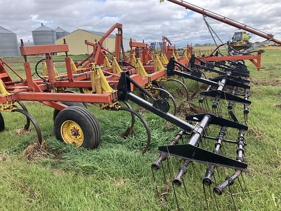 Image of Bourgault 9200 equipment image 3