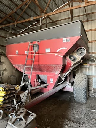 2005 Brent 572 Equipment Image0