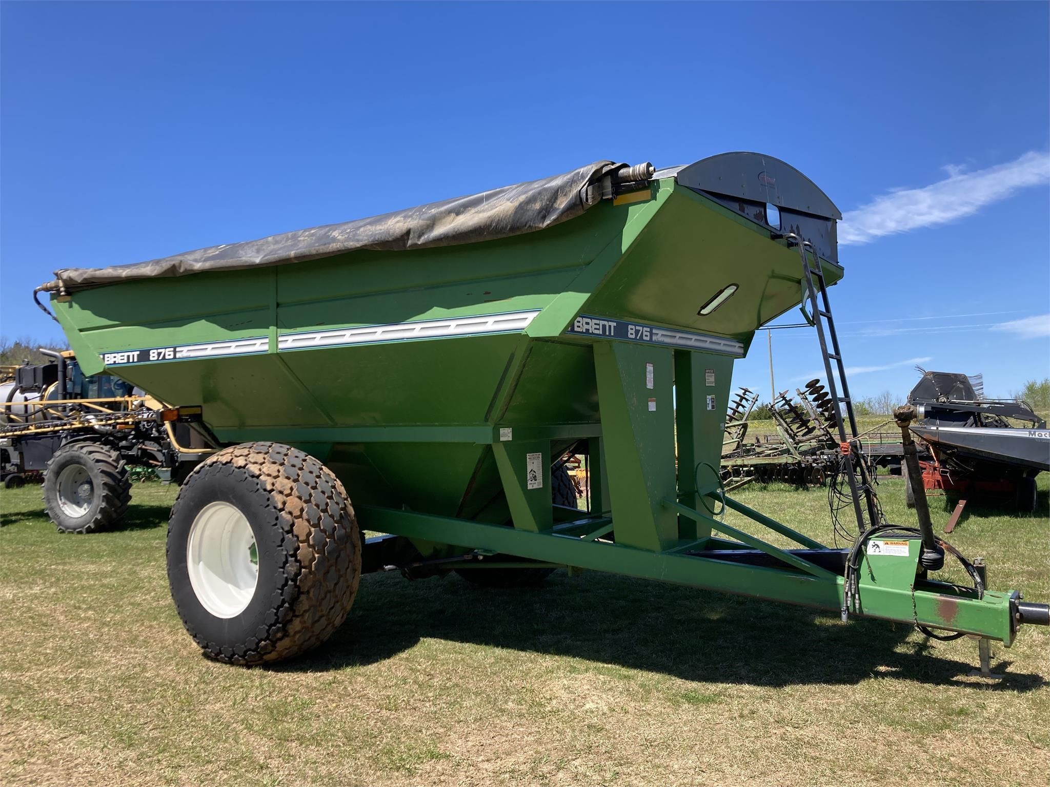 2005 Brent 876 Equipment Image0