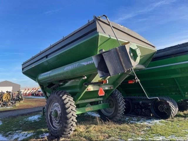 Main image Brent 880