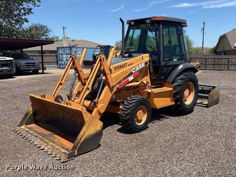 2005 Case 570MXT Equipment Image0