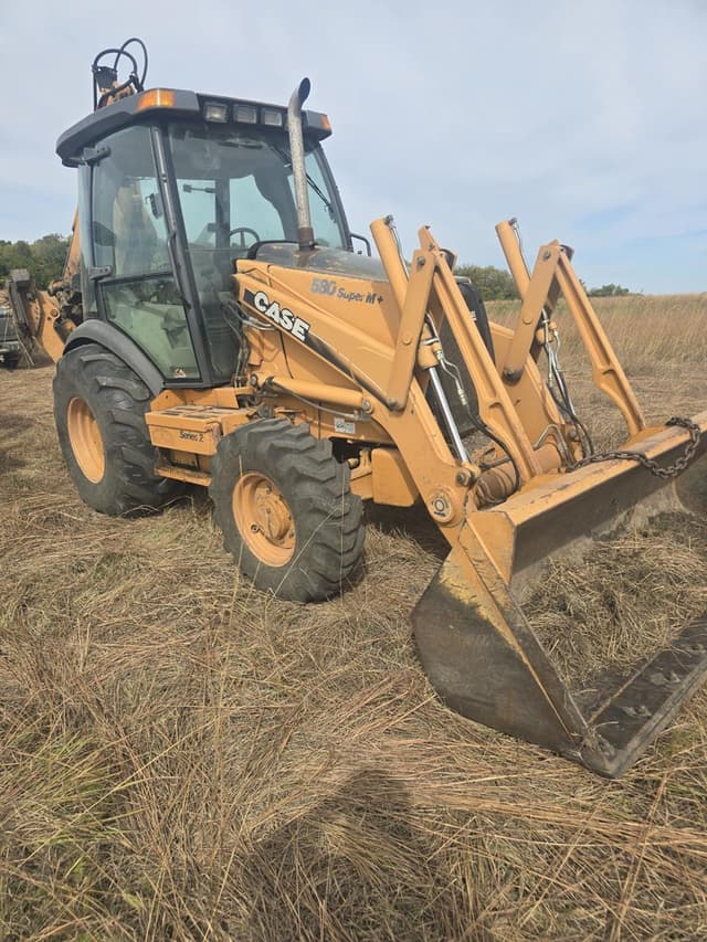 Image of Case 580 Super M+ equipment image 4