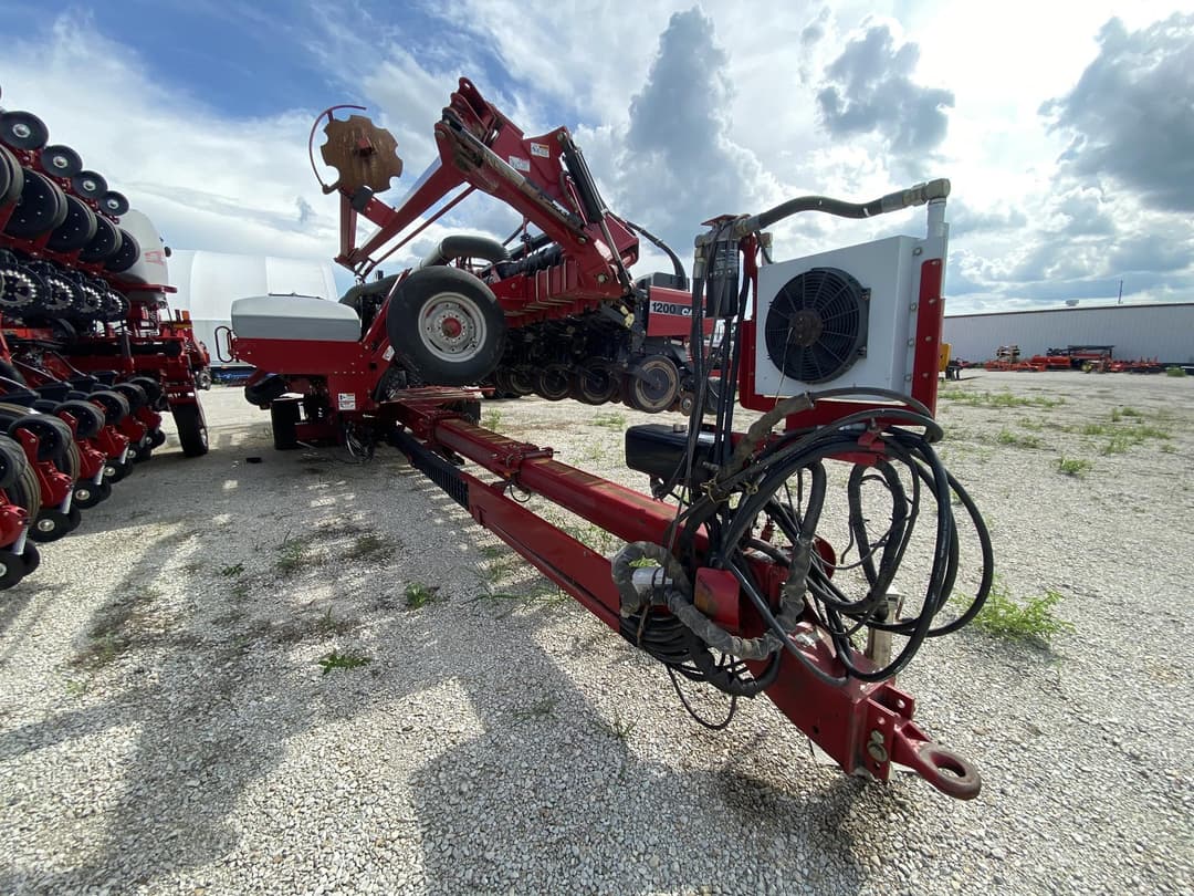 Image of Case IH 1200 Primary image