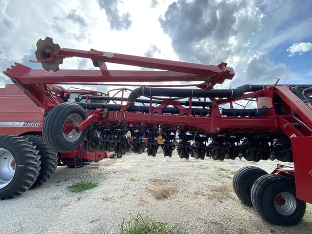 Image of Case IH 1200 equipment image 4