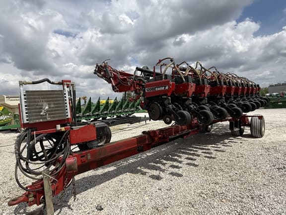 Image of Case IH 1200 equipment image 2