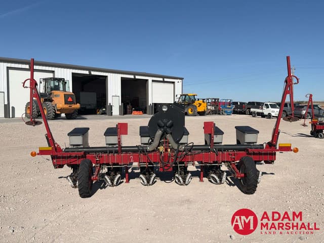 Image of Case IH 1200 equipment image 2