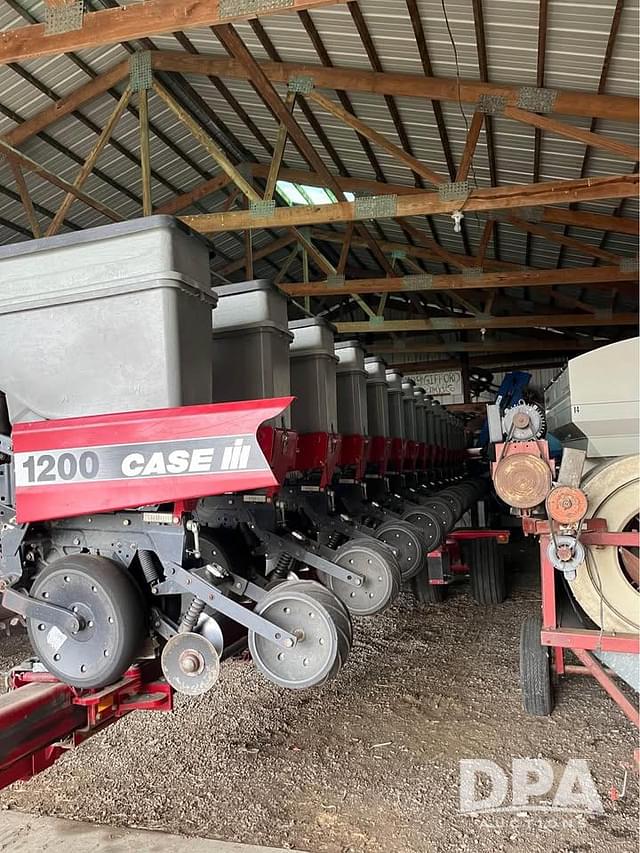 Image of Case IH 1200 equipment image 4