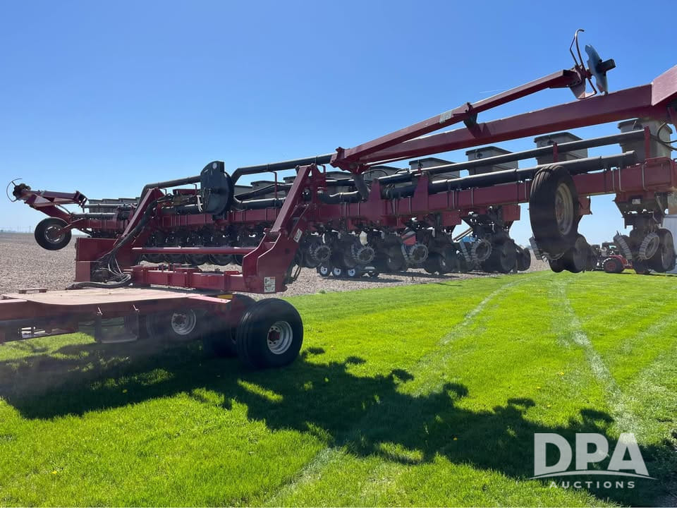 2005 Case IH 1200 Equipment Image0