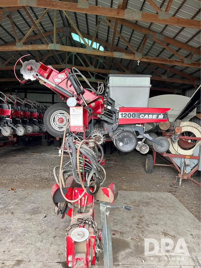 Image of Case IH 1200 equipment image 4
