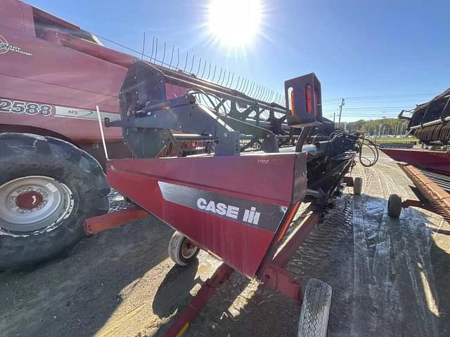 Image of Case IH 2052 equipment image 3