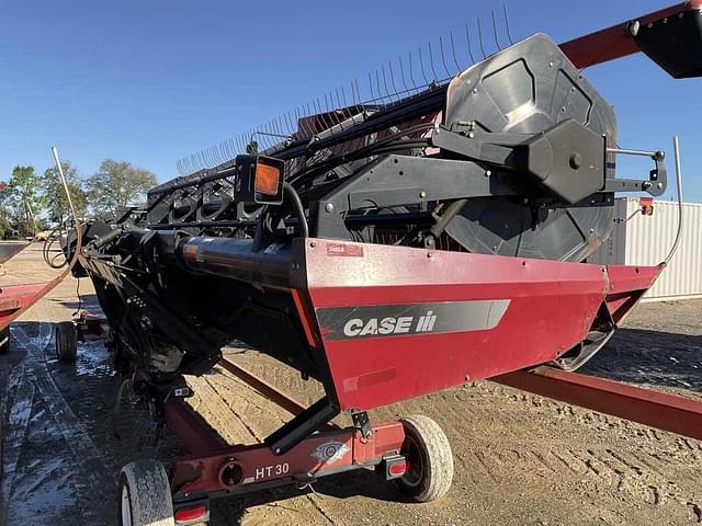 Image of Case IH 2052 equipment image 1