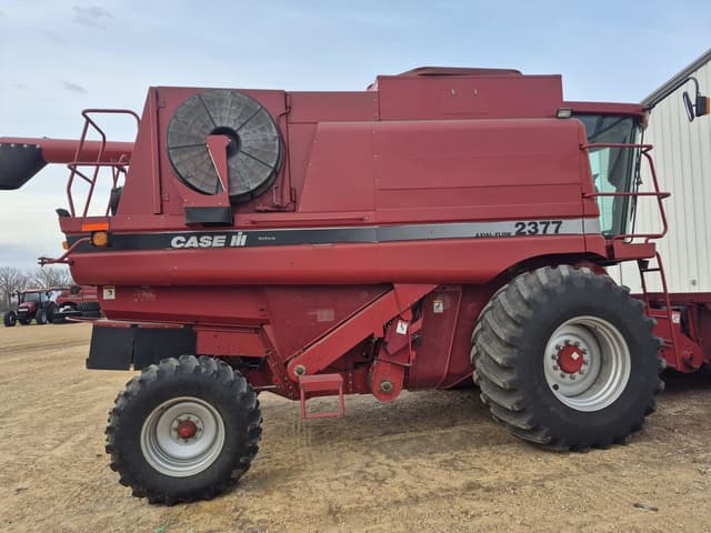Image of Case IH 2377 equipment image 4