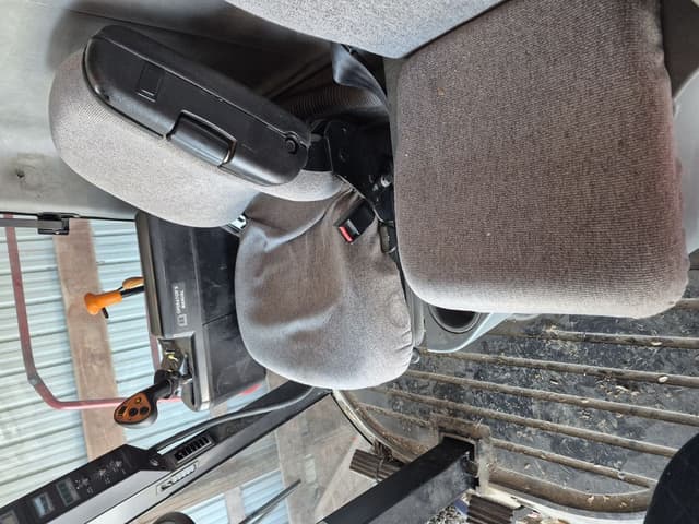 Image of Case IH 2377 equipment image 2