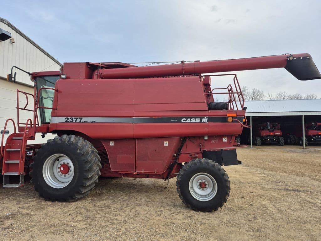Image of Case IH 2377 Primary image