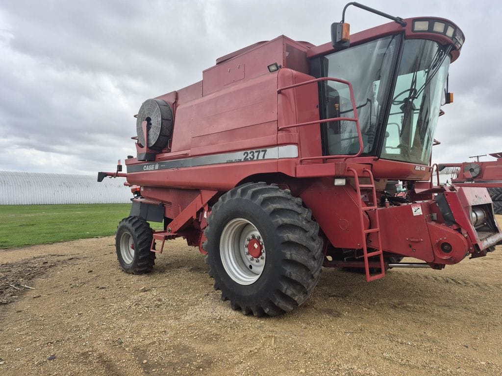 2005 Case IH 2377 Equipment Image0