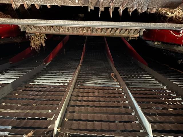 Image of Case IH 2377 equipment image 4