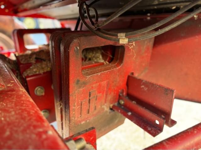 Image of Case IH 2377 equipment image 1