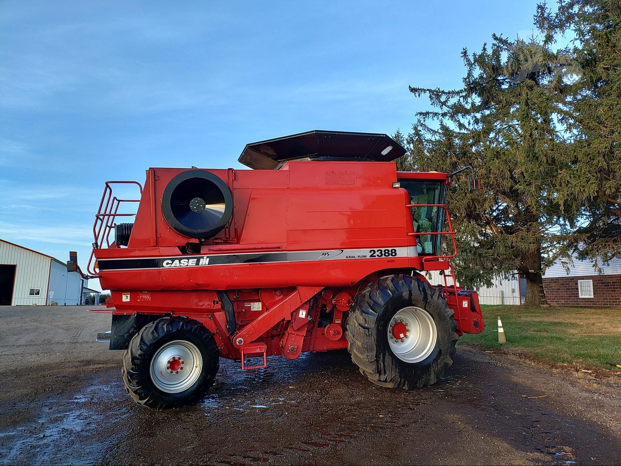 2005 Case IH 2388 Equipment Image0