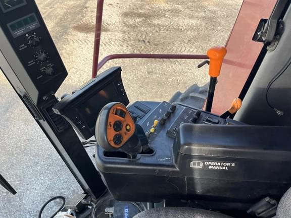 Image of Case IH 2388 equipment image 3