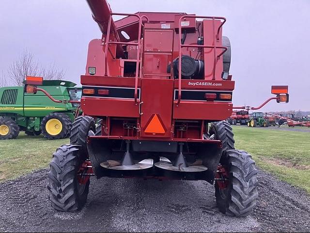 Image of Case IH 2388 equipment image 4