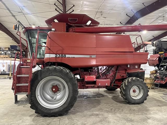 Image of Case IH 2388 equipment image 3