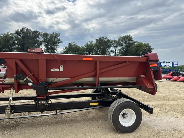 Image of Case IH 2412 equipment image 4