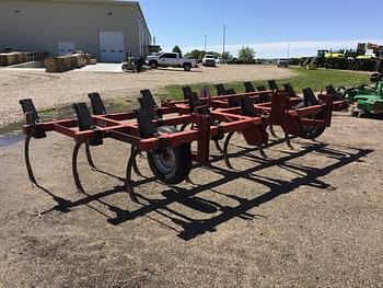 2005 Case IH 5800 Equipment Image0