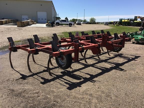 Image of Case IH 5800 Primary image