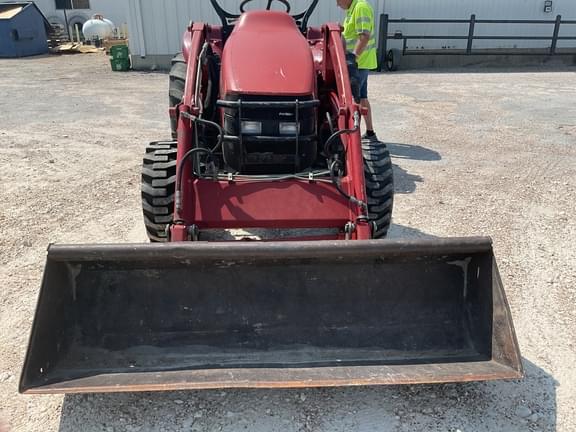 Image of Case IH D35 equipment image 3