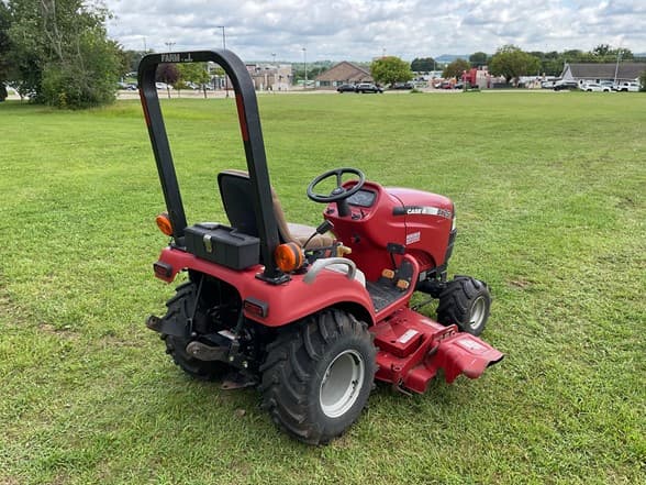 Image of Case IH DX25E equipment image 4