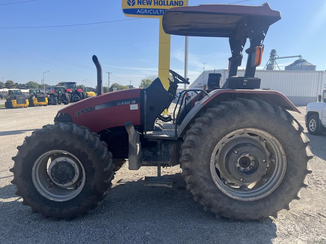 Image of Case IH JX100U Image 1