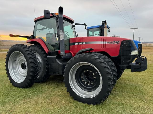 Image of Case IH MX210 equipment image 1