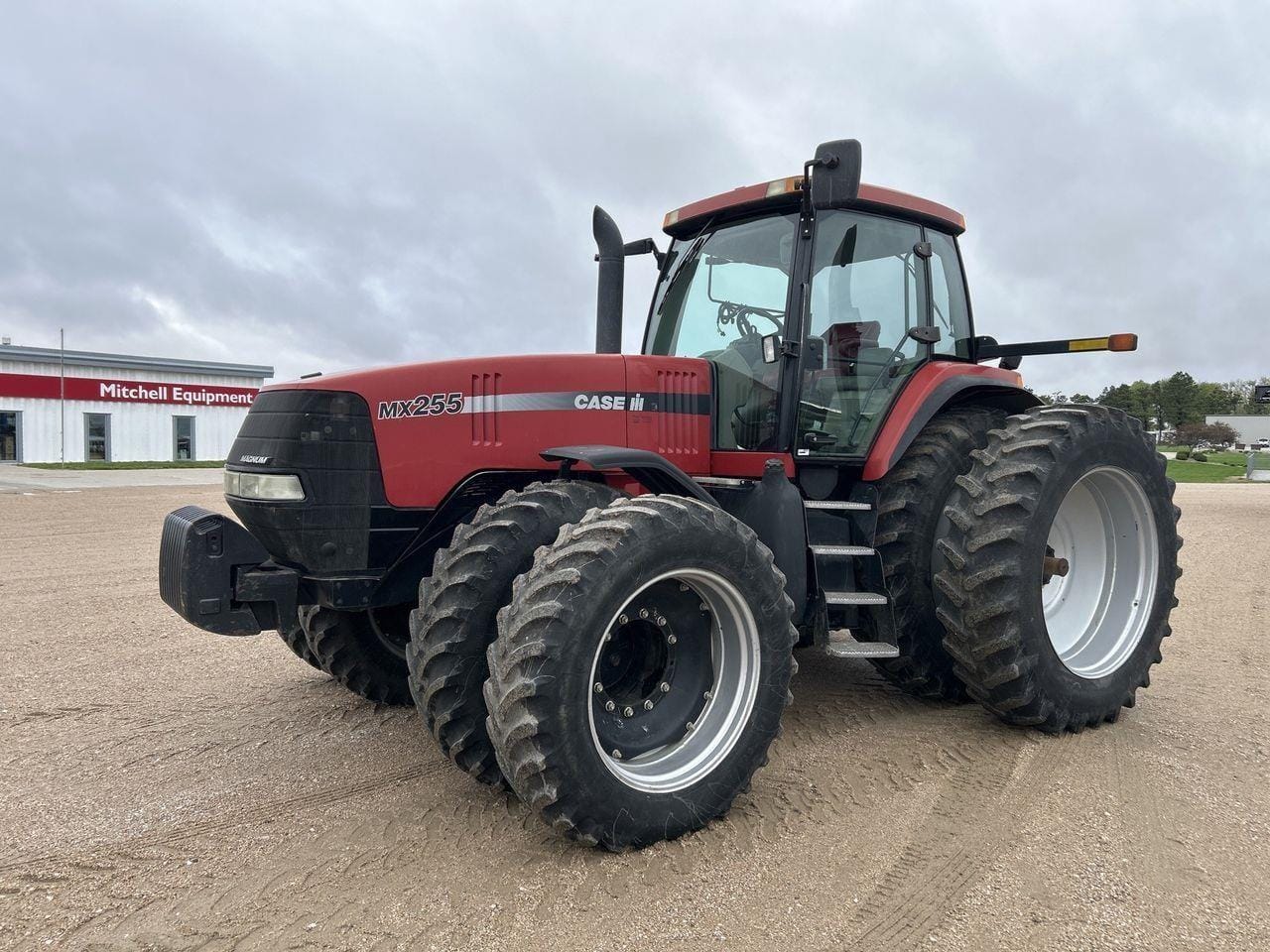 2005 Case IH MX255 Equipment Image0