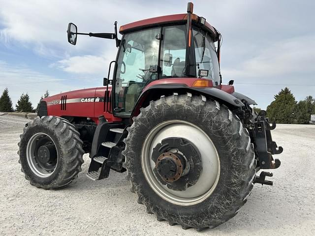 Image of Case IH MX255 equipment image 4