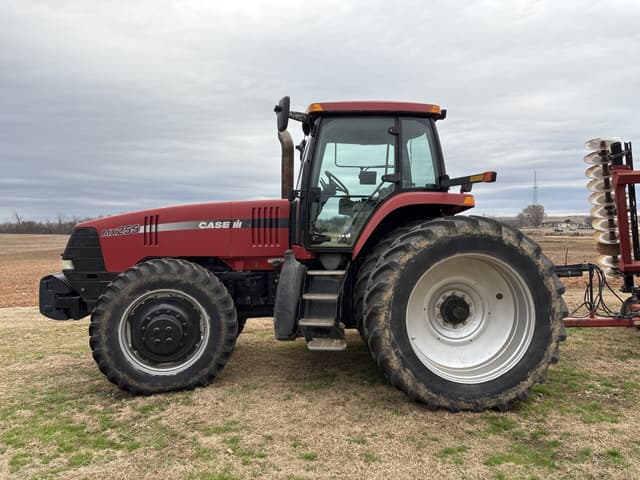 Image of Case IH MX255 equipment image 3