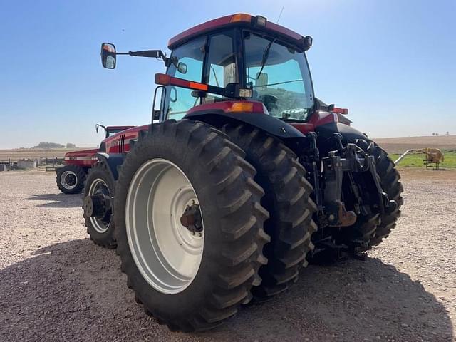 Image of Case IH MX255 equipment image 4