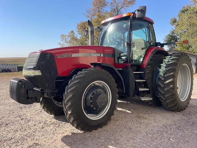 Image of Case IH MX255 equipment image 3