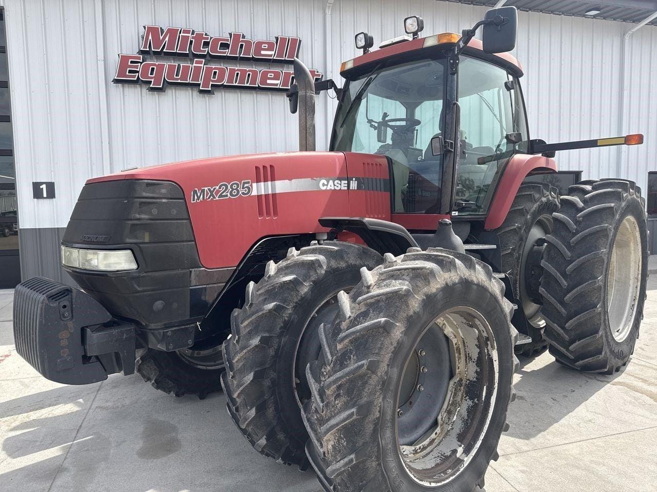 2005 Case IH MX285 Equipment Image0